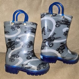 Zoogs Kids Pull-On Rain Boots Size ATV Monster Truck Print Boots Size 5 Toddler